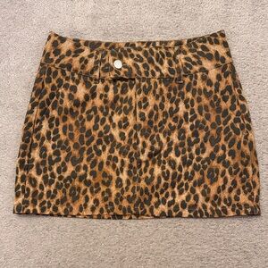 H&M Brown Leopard Print Mini Skirt